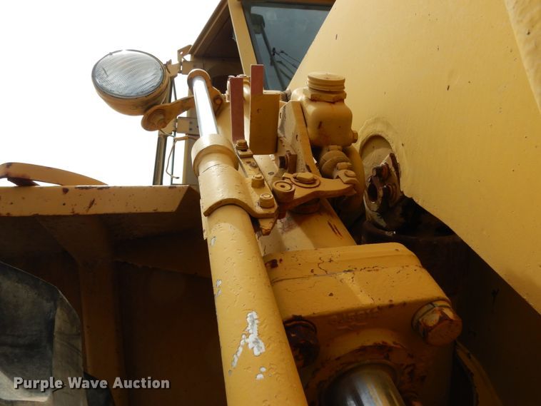 image for item DC2150 1984 Caterpillar 930  wheel loader