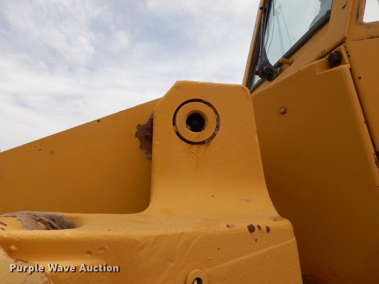 image for item DC2150 1984 Caterpillar 930  wheel loader