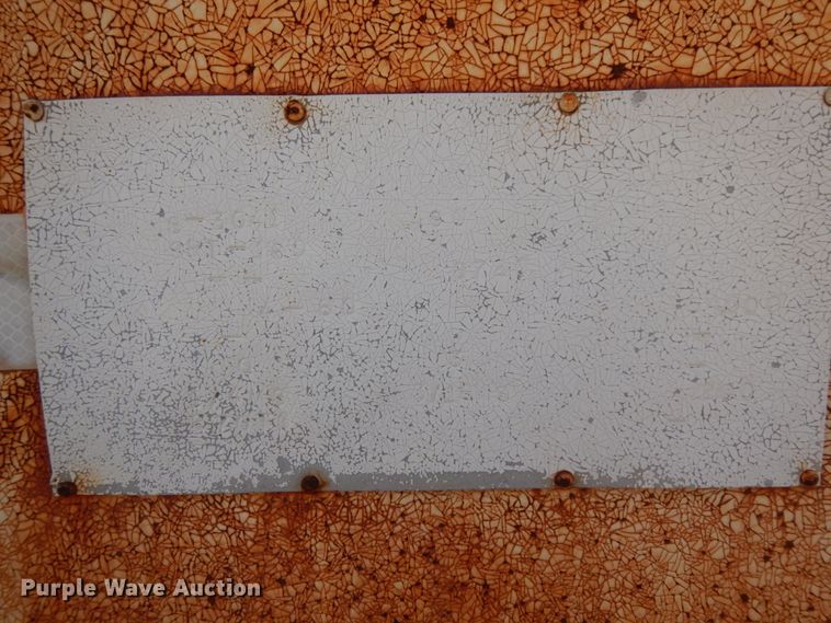 image for item DC2151 2003 John Deere 250  skid steer loader