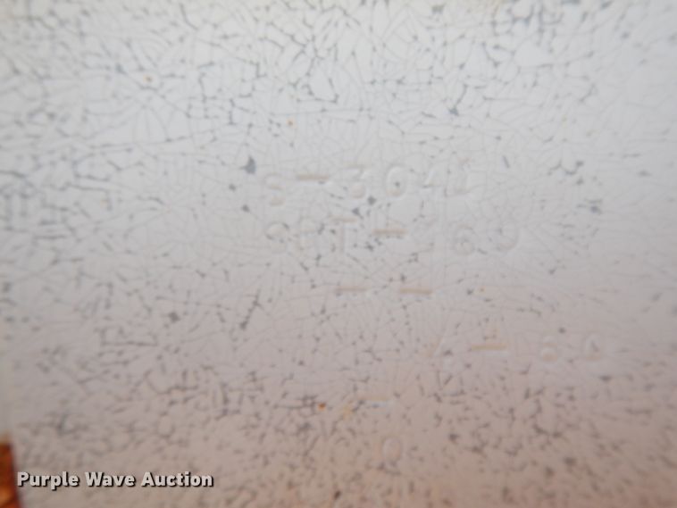 image for item DC2151 2003 John Deere 250  skid steer loader