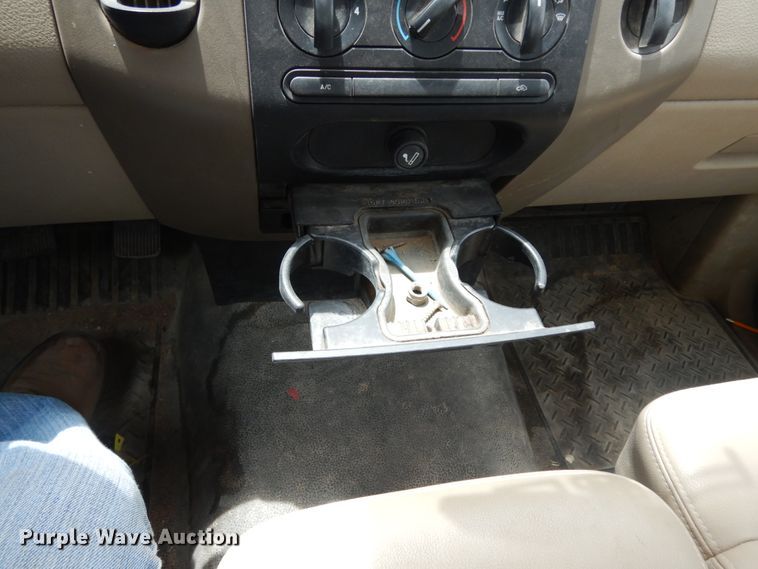 image for item DC2152 2007 Ford F150  pickup truck