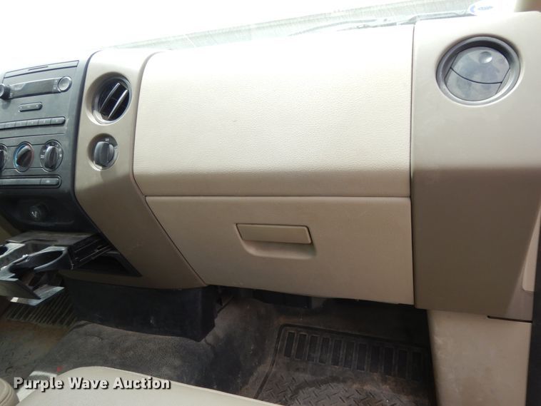 image for item DC2152 2007 Ford F150  pickup truck