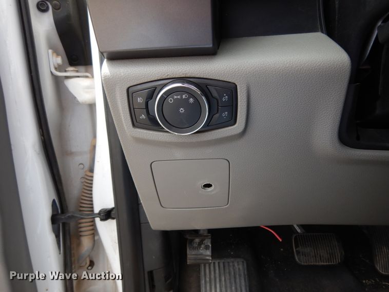 image for item DC2153 2015 Ford F150  SuperCrew pickup truck