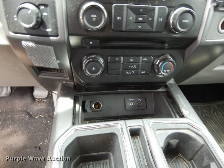 image for item DC2153 2015 Ford F150  SuperCrew pickup truck