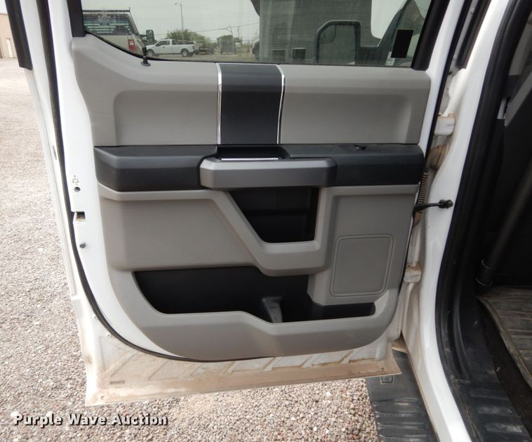 image for item DC2153 2015 Ford F150  SuperCrew pickup truck