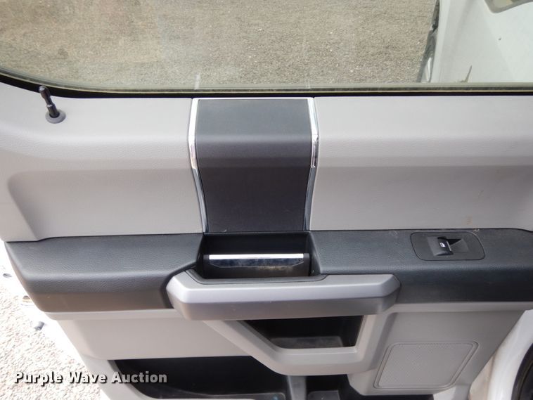 image for item DC2153 2015 Ford F150  SuperCrew pickup truck