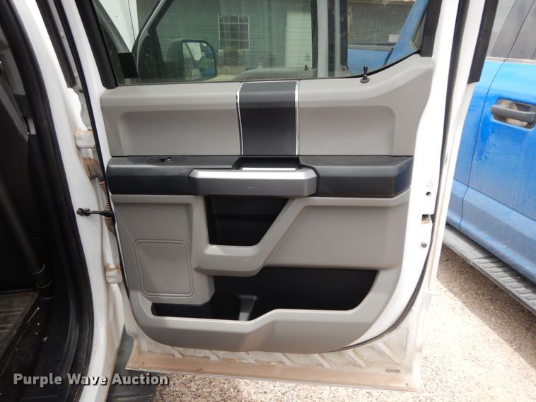 image for item DC2153 2015 Ford F150  SuperCrew pickup truck