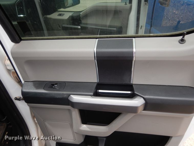 image for item DC2153 2015 Ford F150  SuperCrew pickup truck