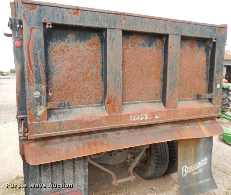 image for item DC2155 2001 Mack RD688S  dump truck