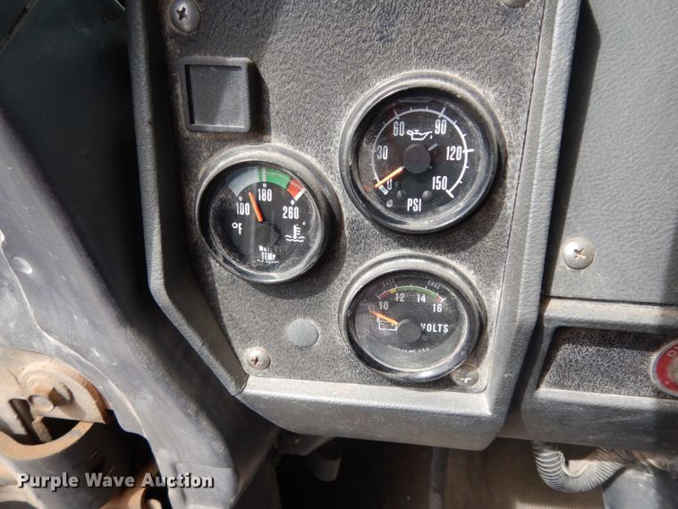 image for item DC2155 2001 Mack RD688S  dump truck