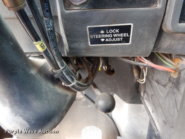 image for item DC2155 2001 Mack RD688S  dump truck