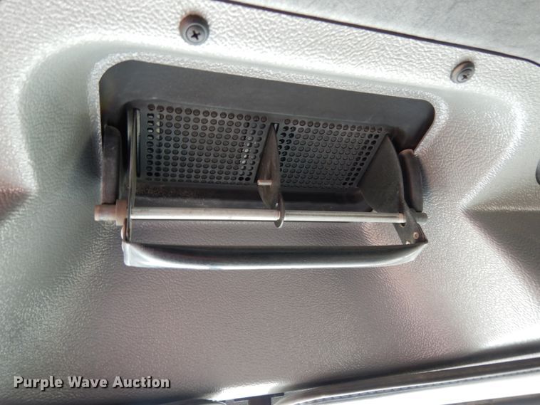 image for item DC2155 2001 Mack RD688S  dump truck