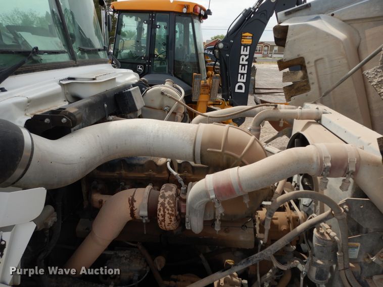 image for item DC2155 2001 Mack RD688S  dump truck