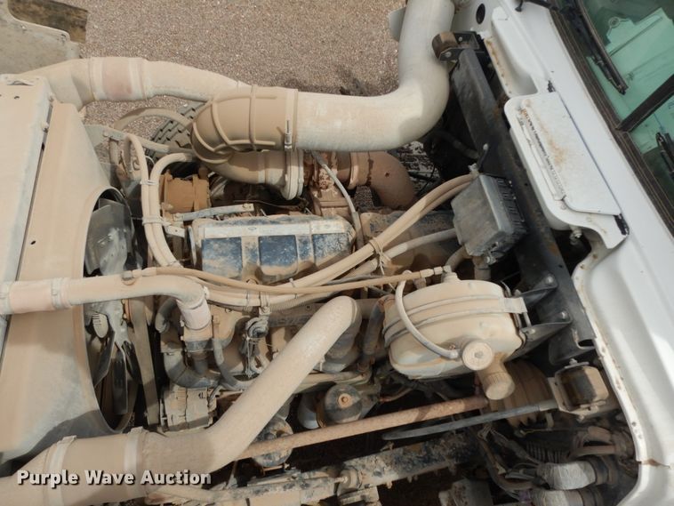 image for item DC2155 2001 Mack RD688S  dump truck