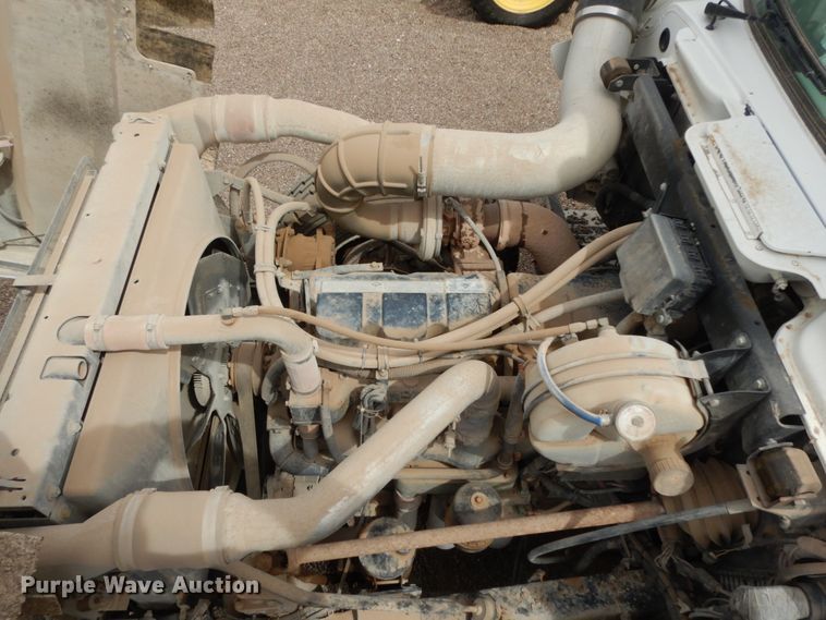 image for item DC2155 2001 Mack RD688S  dump truck