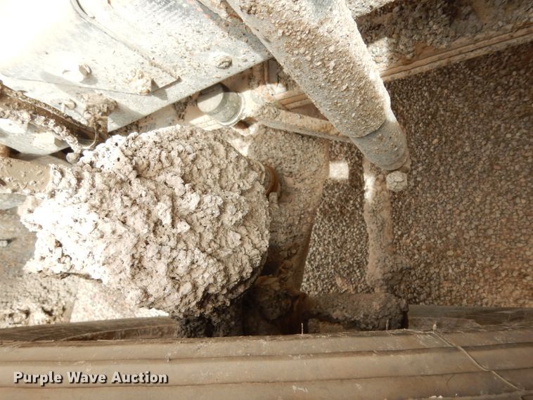 image for item DC2155 2001 Mack RD688S  dump truck