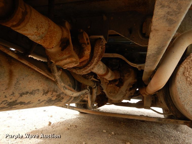 image for item DC2155 2001 Mack RD688S  dump truck