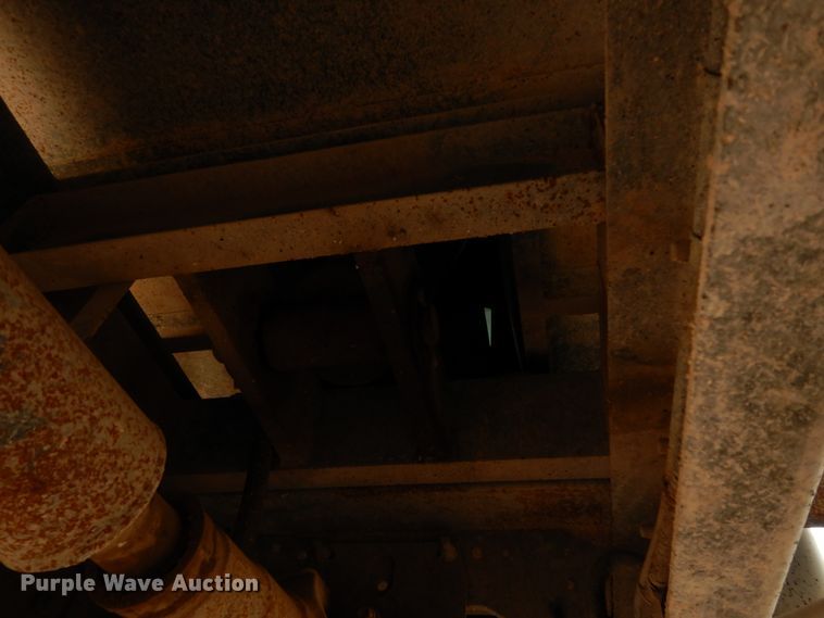 image for item DC2155 2001 Mack RD688S  dump truck