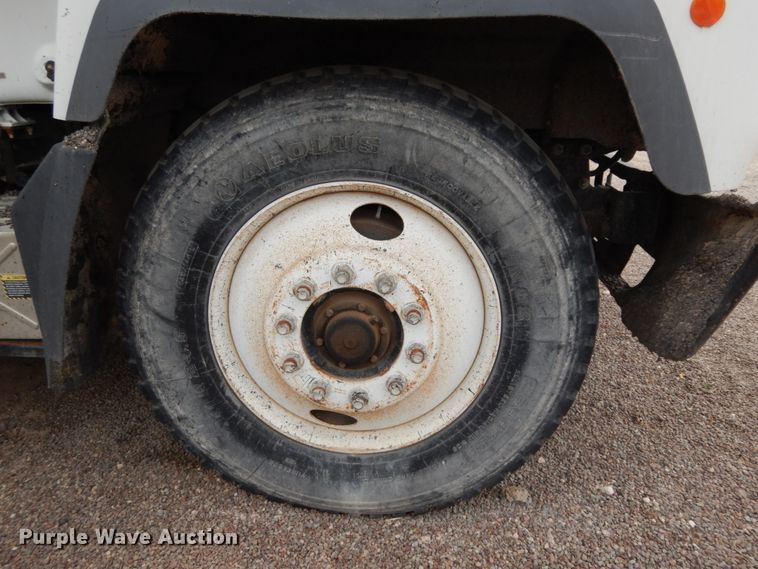 image for item DC2155 2001 Mack RD688S  dump truck