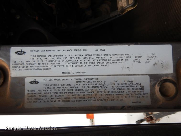 image for item DC2155 2001 Mack RD688S  dump truck