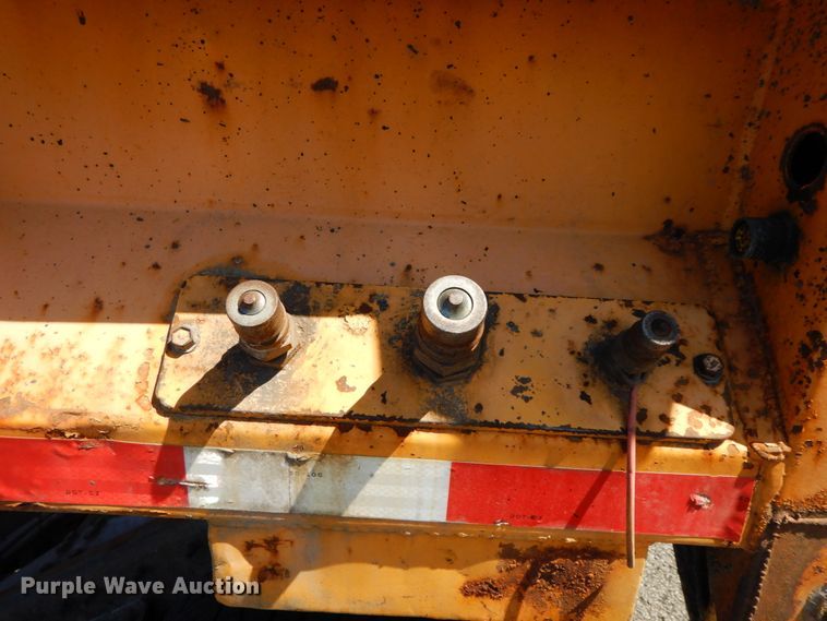 image for item DF6503 2006 International 7400  dump truck