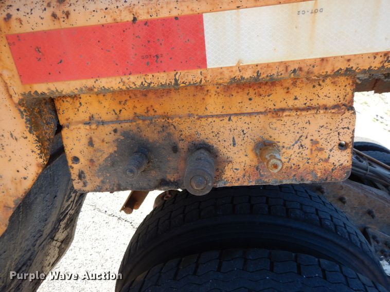 image for item DF6503 2006 International 7400  dump truck