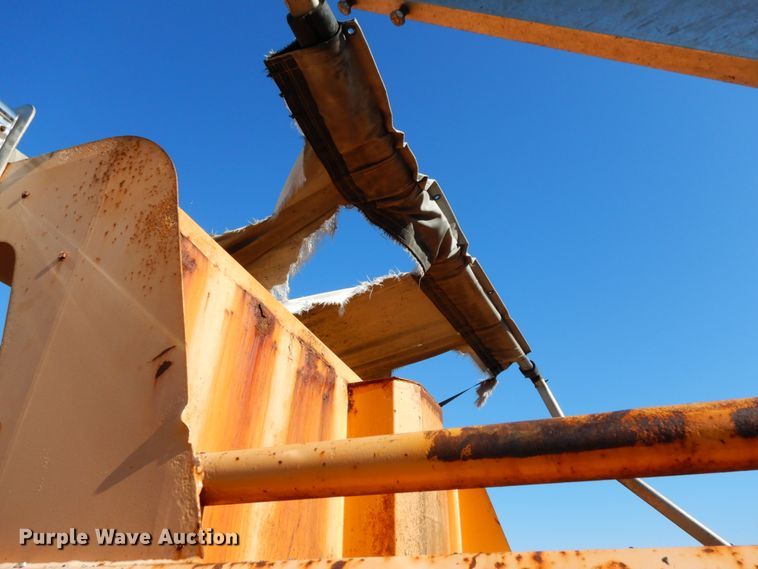 image for item DF6503 2006 International 7400  dump truck