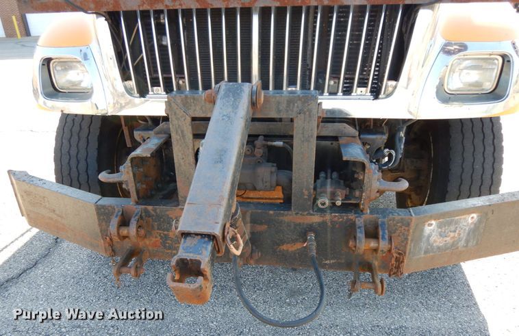 image for item DF6503 2006 International 7400  dump truck