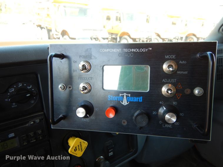 image for item DF6503 2006 International 7400  dump truck