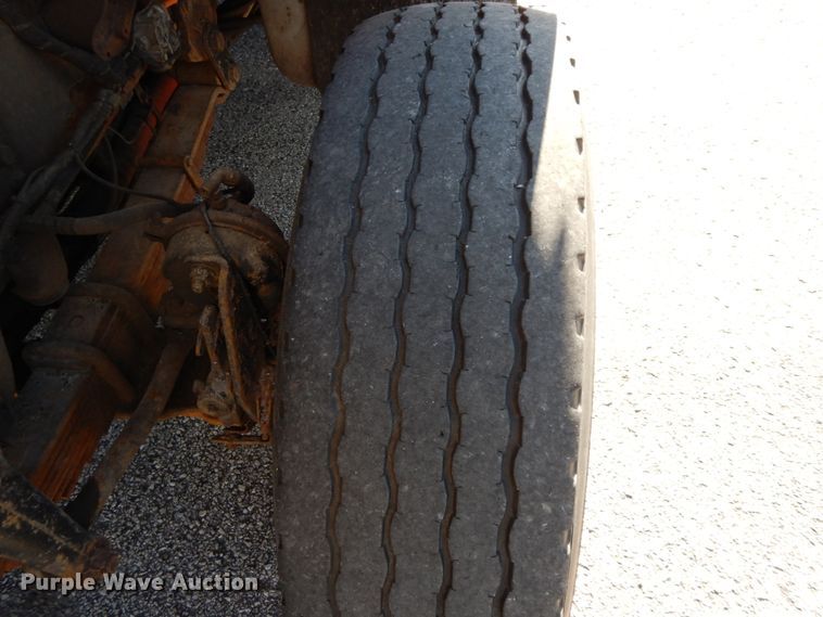 image for item DF6503 2006 International 7400  dump truck