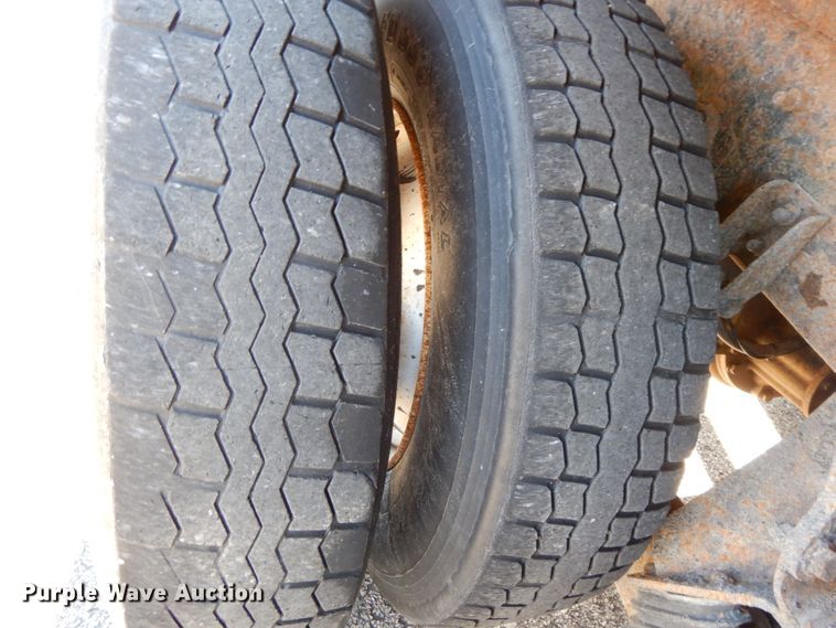 image for item DF6503 2006 International 7400  dump truck