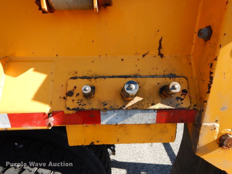 image for item DF6504 2006 International 7400  dump truck