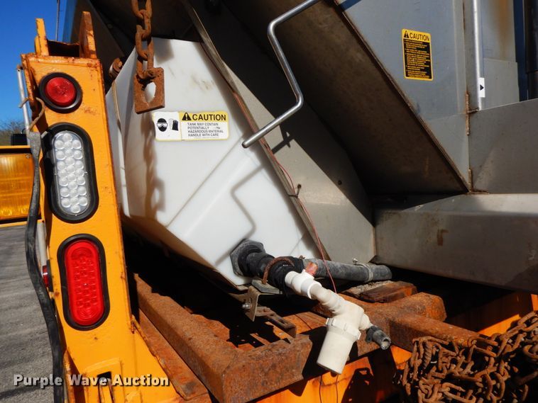 image for item DF6504 2006 International 7400  dump truck