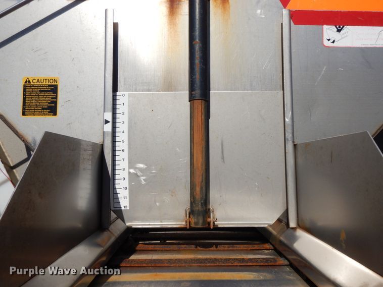 image for item DF6504 2006 International 7400  dump truck