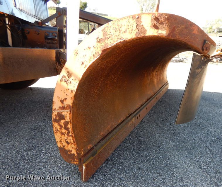 image for item DF6504 2006 International 7400  dump truck