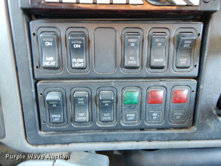 image for item DF6504 2006 International 7400  dump truck