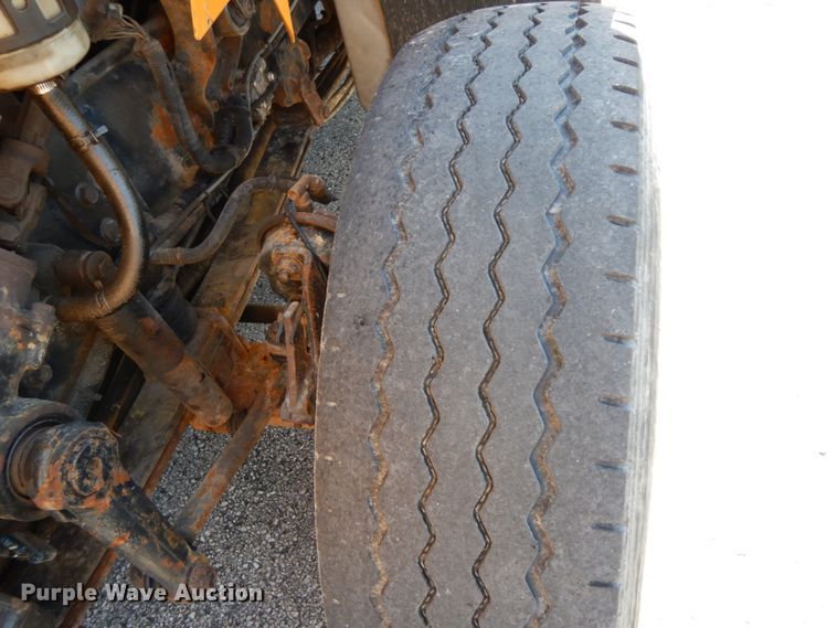 image for item DF6504 2006 International 7400  dump truck