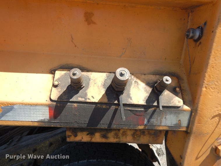 image for item DF6505 2007 International 7400  dump truck