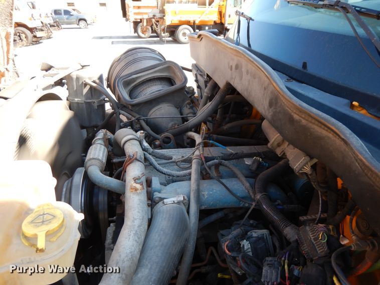 image for item DF6505 2007 International 7400  dump truck