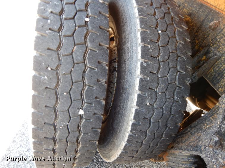 image for item DF6505 2007 International 7400  dump truck