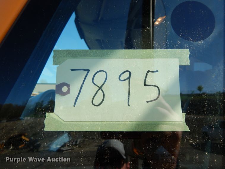 image for item DF6505 2007 International 7400  dump truck