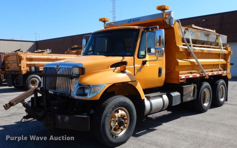 image for item DF6506 2006 International 7500  dump truck