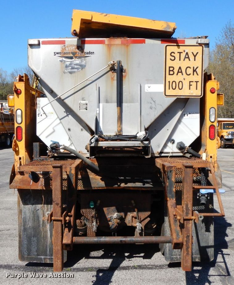 image for item DF6506 2006 International 7500  dump truck