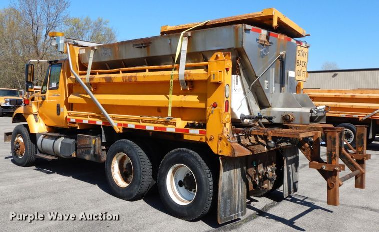 image for item DF6506 2006 International 7500  dump truck