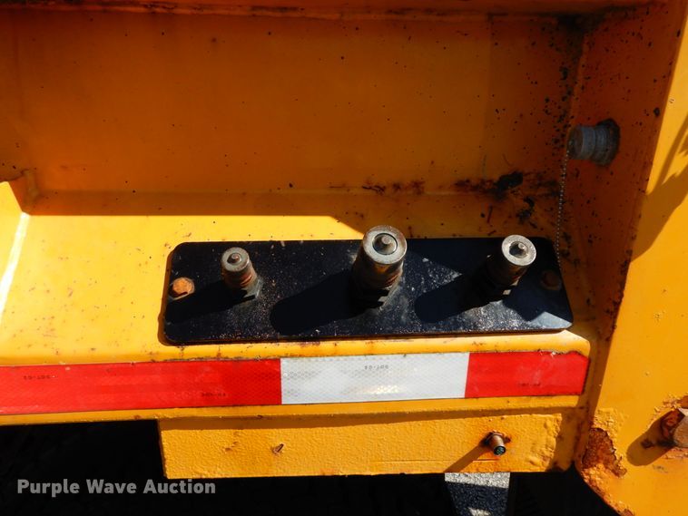 image for item DF6506 2006 International 7500  dump truck