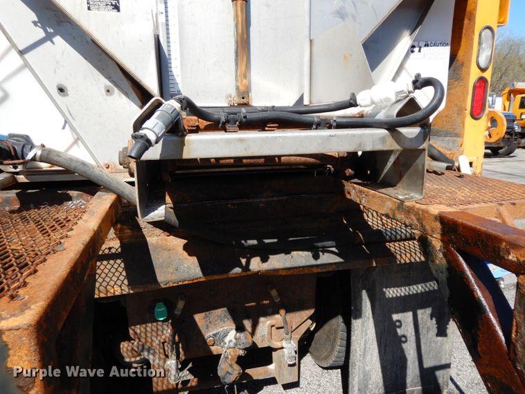 image for item DF6506 2006 International 7500  dump truck