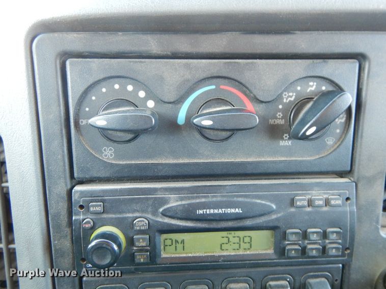 image for item DF6506 2006 International 7500  dump truck