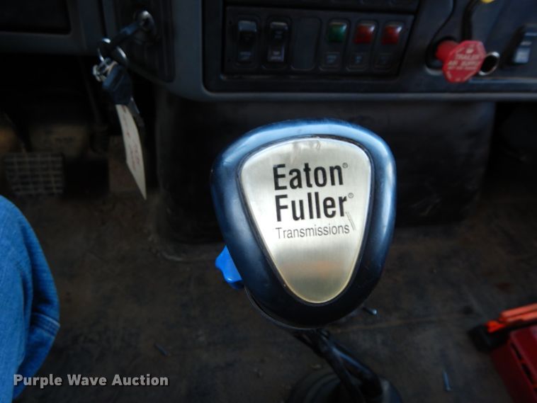 image for item DF6506 2006 International 7500  dump truck