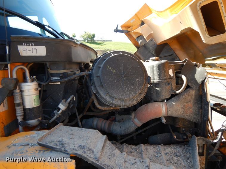 image for item DF6506 2006 International 7500  dump truck