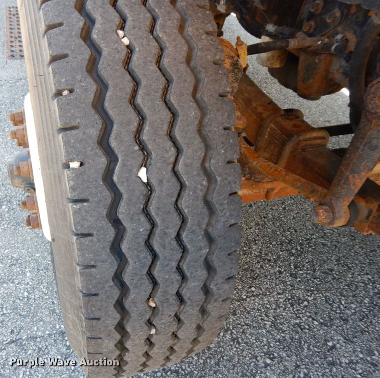 image for item DF6506 2006 International 7500  dump truck